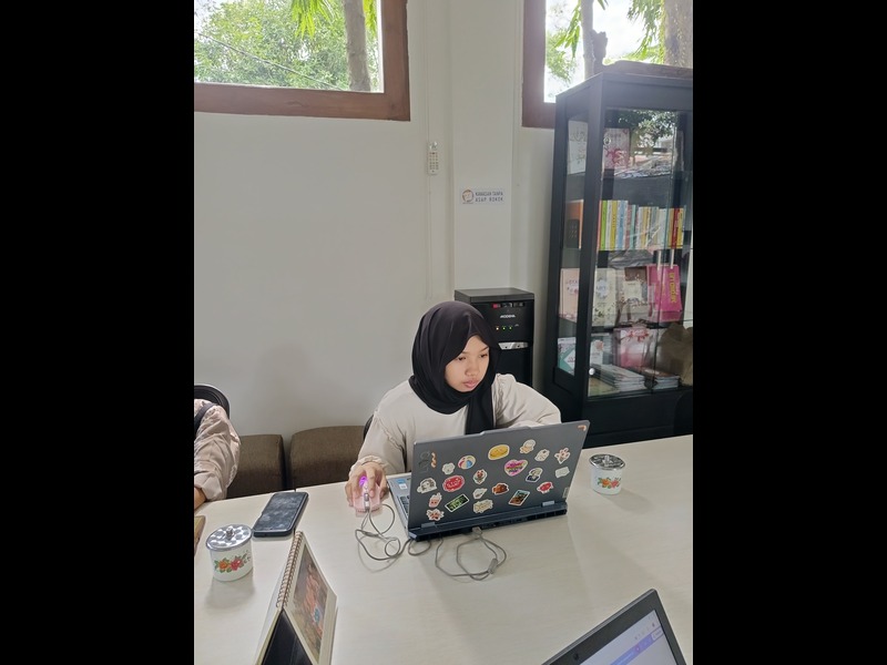 Remaja dan Dunia Kerja: Apa yang Bisa Dipelajari Sejak Sekarang?